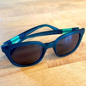Green Frames Polarized Sunglasses